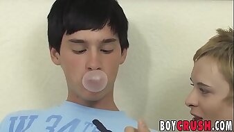 Cock riding teenager chews on bubble gum with boyfriend